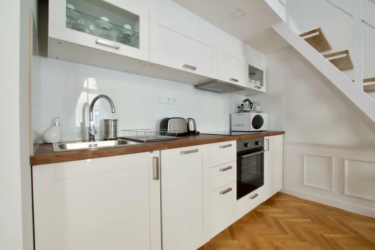 Luxury Apartment By Hi5 - Havas Street Budapest