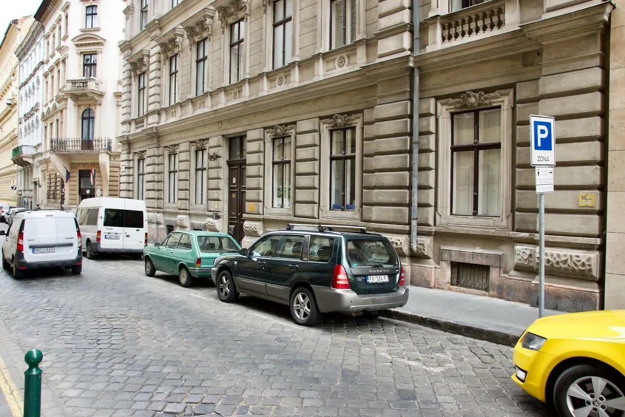 Luxury Apartment By Hi5 - Havas Street Budapest