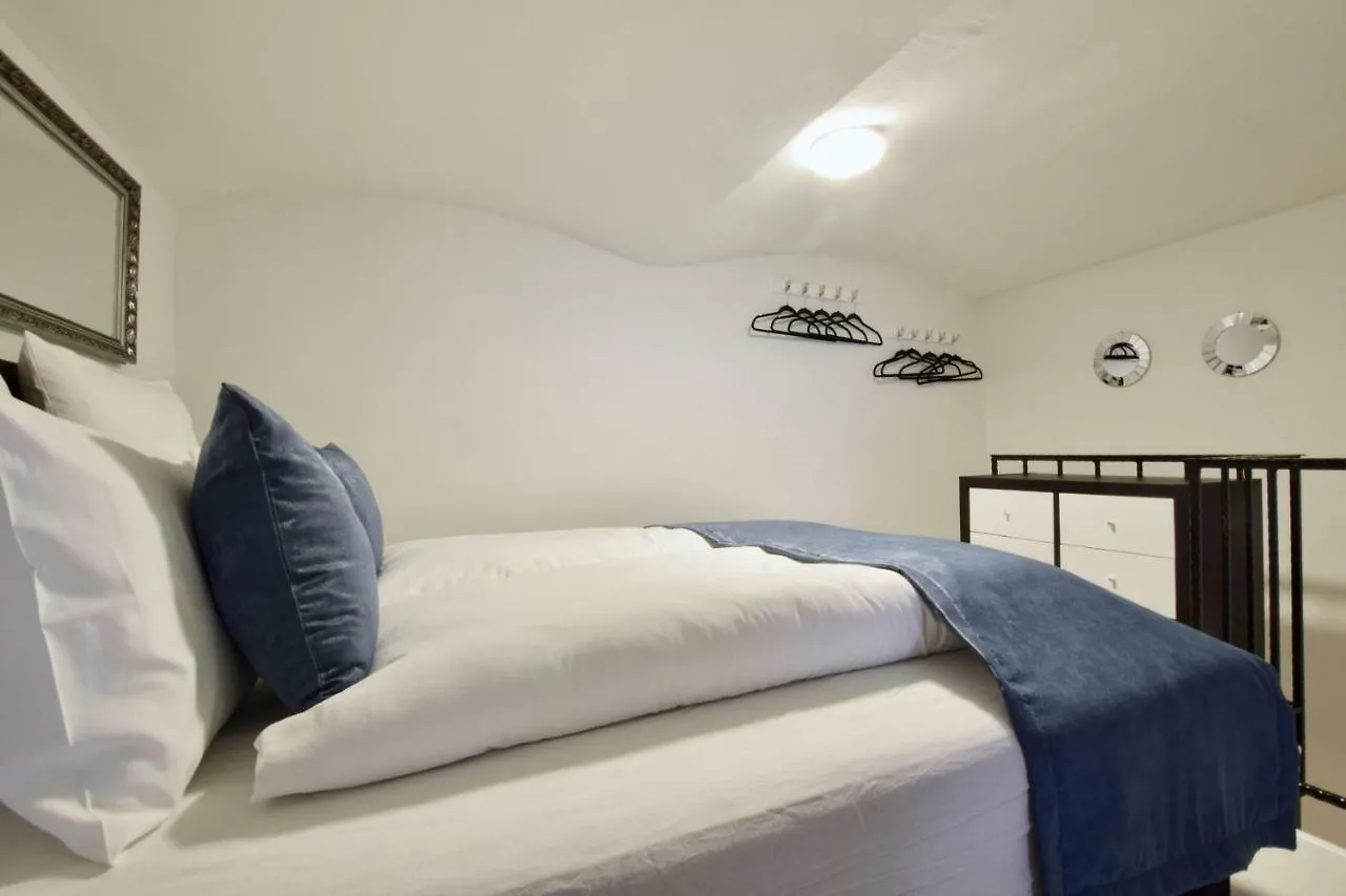 Luxury Apartment By Hi5 - Havas Street Budapest